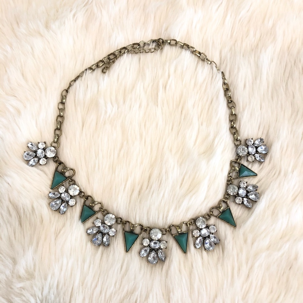 5 FOR $25 ⭐️ Crystal Statement Necklace